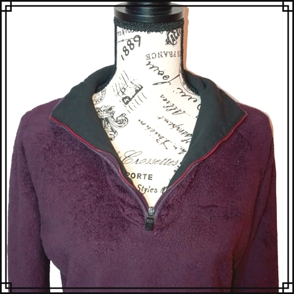 North Face Purple Fleece Quarter Zip Pull Over Size Medium - Picture 6 of 8